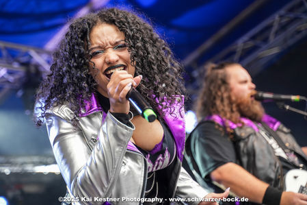 Klicken für Bild in voller Größe